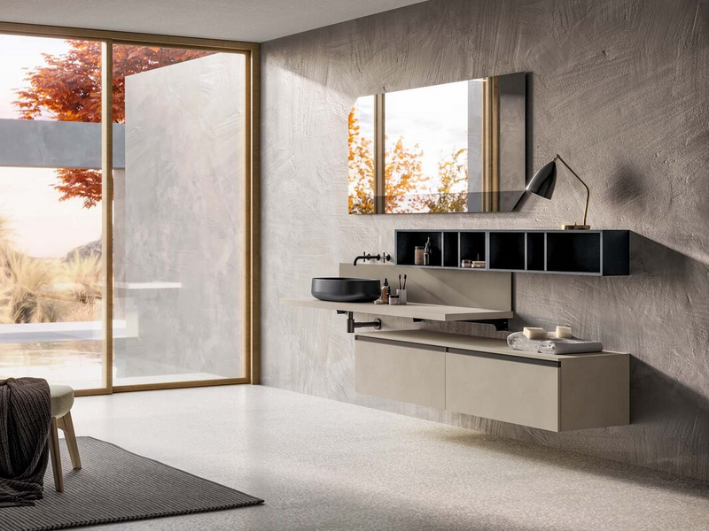 Bagno in laccato effetto cemento argilla, vani a giorno in essenza rovere carbone e lavabo in ceramica nero opaco